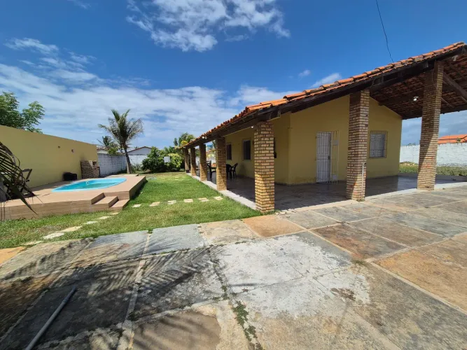 Casa pequena com piscina atendemos melhor via WhatsApp