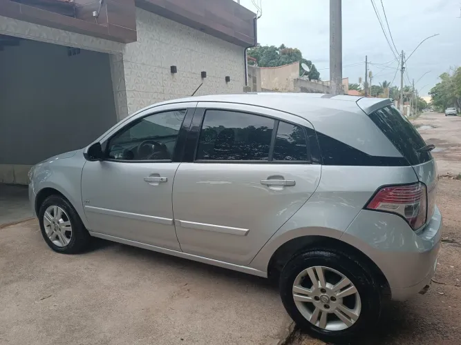 Chevrolet Agile LTZ 1.4 MPFI 8V Flexpower 5P 2011