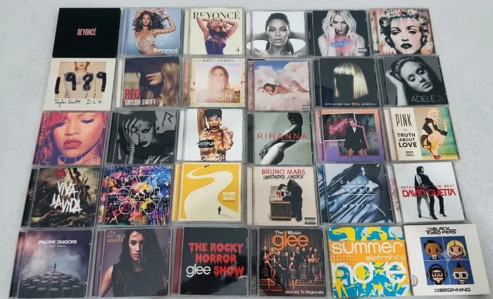 Cds do pop 30 reais cada