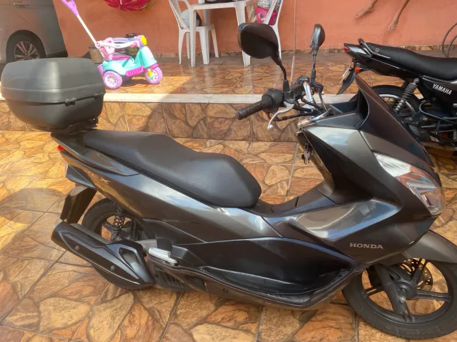 PCX 2017 em dia 