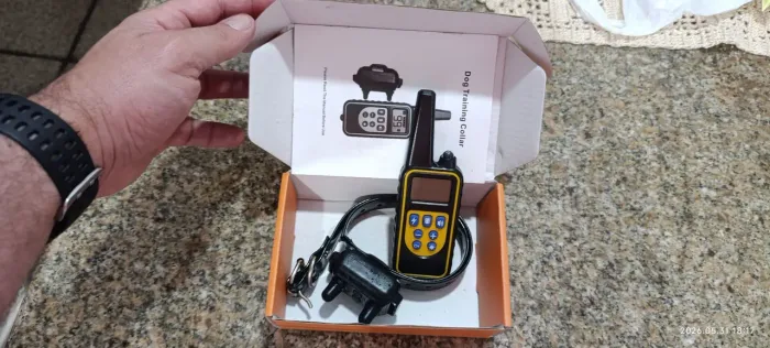 Coleira de adestramento para pet