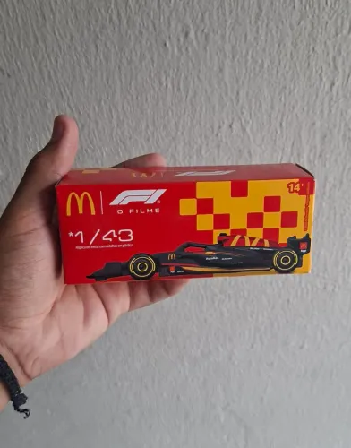 Miniatura Formula 1 Mc Donalds - Colecionável