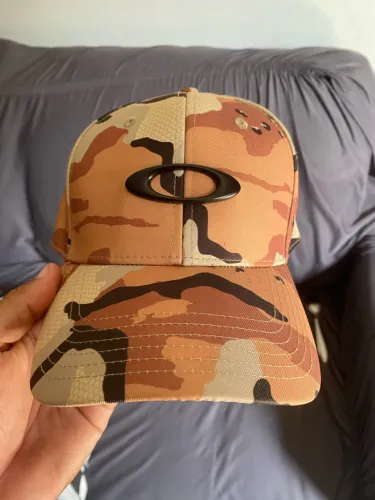 Boné Oakley Tincan Cap Camo Desert Original