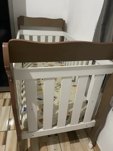 Vendo berço americano vira cama