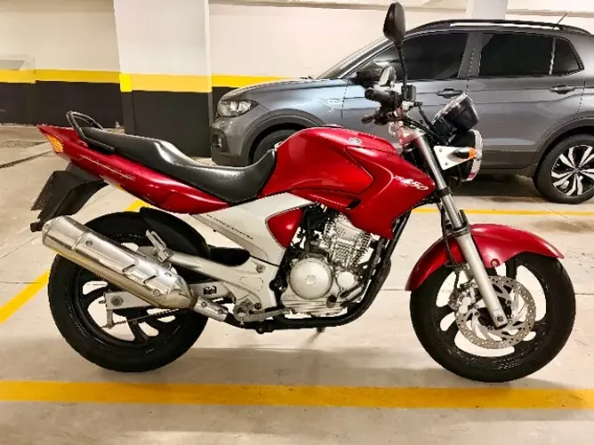 Yamaha Fazer 250 2008 - 19.960 km