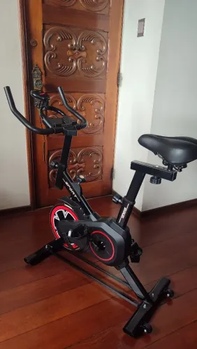 Bicicleta ergométrica spinning