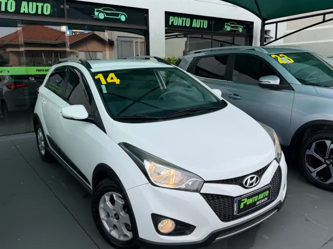 Hyundai HB20X Style 1.6 Flex 16V Mec. 2014