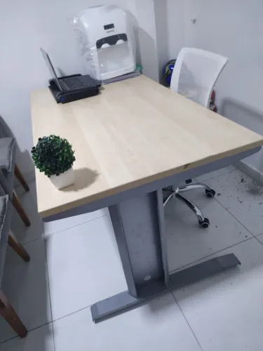 Mesa para escritório