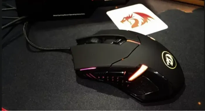 Mouse Gamer Redragon Centrophorus, 7200DPI, 6 Botões, RGB, Black
