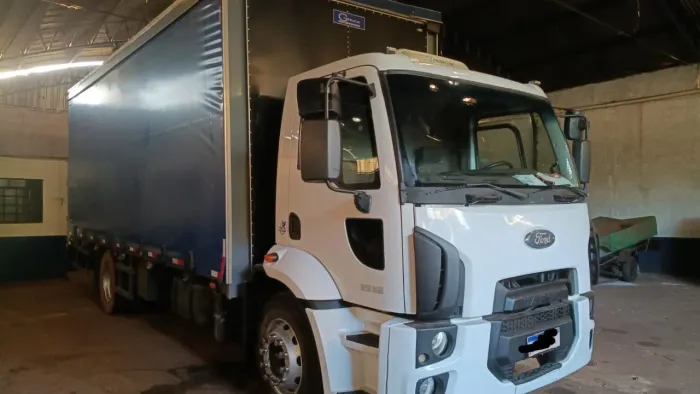 Ford cargo