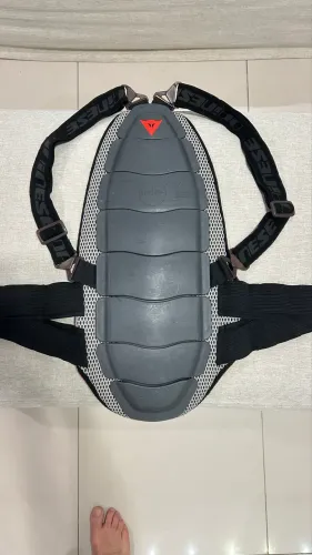 Colete de proteção Dainese
