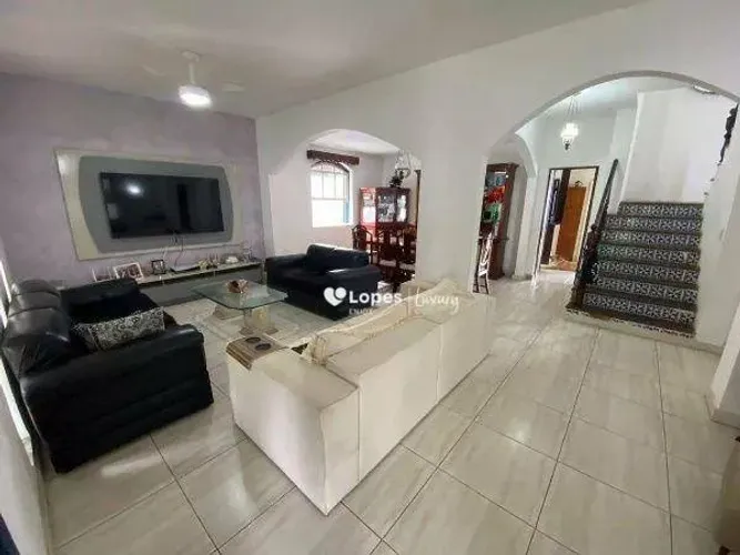 Casa com 3 quartos à venda, 273 m² por R$ 1.370.000 - Freguesia (Jacarepaguá) - Rio de Jan