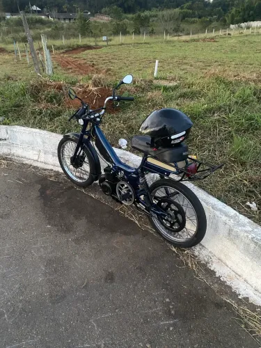 Mobilete 2 tempos bem conservada só peças novas