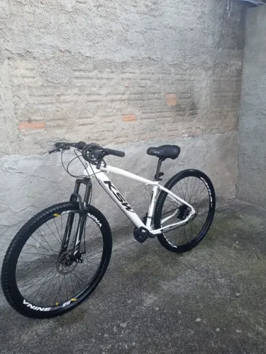 Bicicleta aro 29 freio a disco
