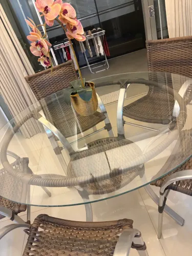 Mesa para área externa fibra e alumínio 