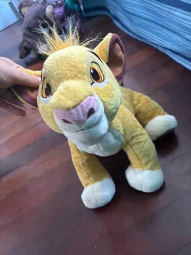 Simba de pelúcia
