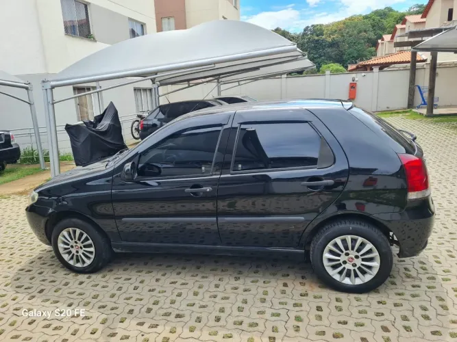 Fiat Palio 1.0 Economy Fire Flex 8V 4P 2013