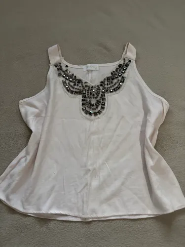 camiseta feminina da marca a&dd, ( usada 1 vez somente!)