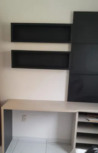 Vendo 2 Nichos de Mdf e painel .Nao faço entrega .