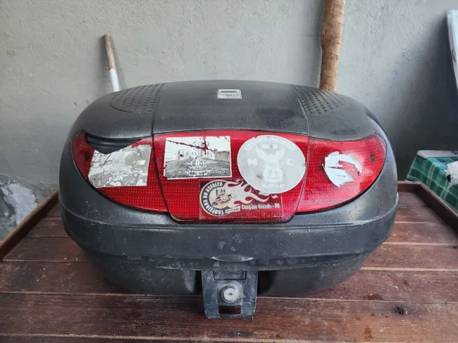 Bagageiro p 2 capacetes com suporte  churrasqueira