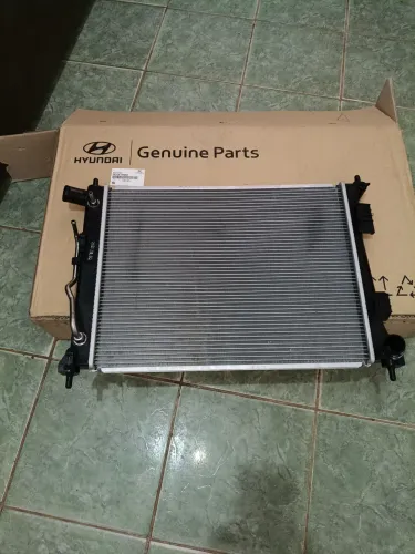 Vendo Radiador original Hyundai HB20 automático 