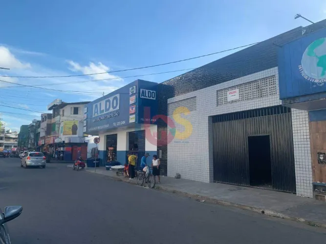 ALUGO GALPÃO COM 9MT FRENTE/18MT FUNDO NA AV. JOSÉ MONSTANS
