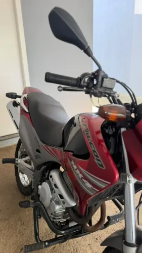 Honda NX 4 Falcon 400 2008