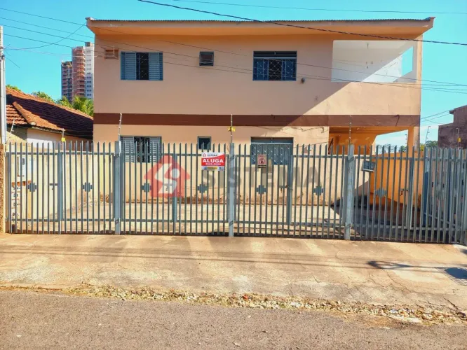 Casa térrea no condomínio CRISTO REDENTOR 101 em Presidente Prudente