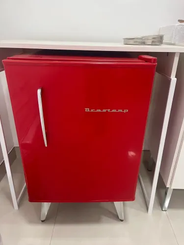 Frigobar retrô