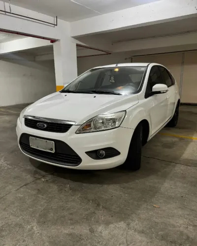Ford Focus 1.6 S/se/se Plus Flex 8v/16v 5P 2011