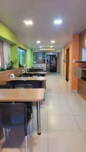 PONTO COMERCIAL COMPLETO E EQUIPADO À VENDA