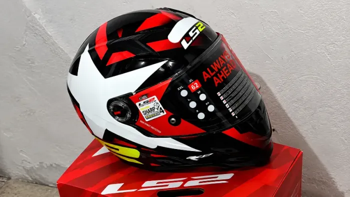 CAPACETE LS2 STARWAR VERMELHO 62
