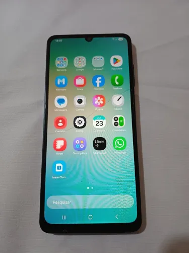 Vendo por motivos de viagem Samsung A6