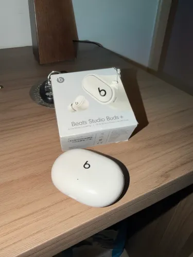 Beats Studio Buds +