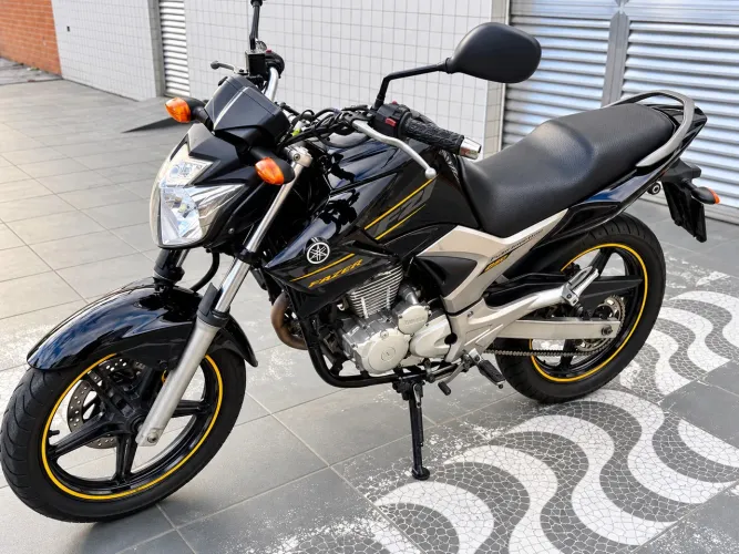 Yamaha Fazer 250 ano 2010/ 2011