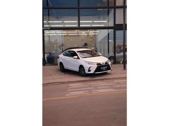 Toyota Yaris XL Sedan 1.5 Flex 16V 4P Aut. 2025