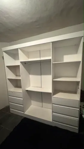 Vendo guarda roupa de casal