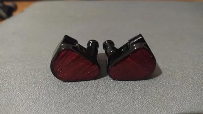 TRUTHEAR x Crinacle ZERO:RED