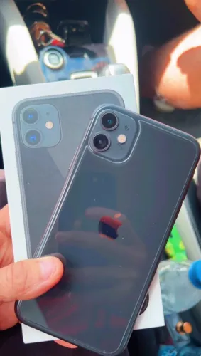 iPhone 11 Cinza 128 GB