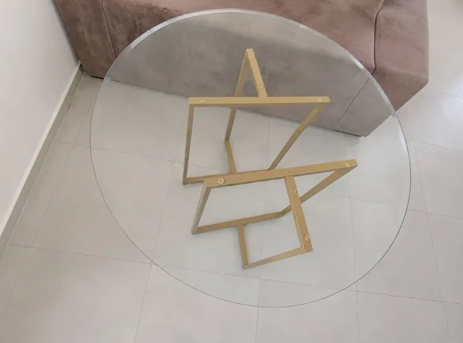 Mesa de jantar 6 lugares com tampo de vidro