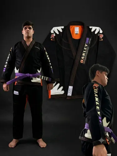 Kimono AP Oakley