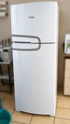 Geladeira Consul 340 litros muito nova