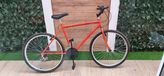 Bicicleta nunca rodou aro 26, 18 marchas