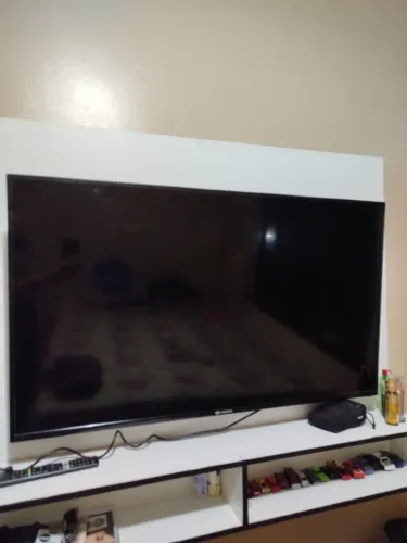 Tv Smart vizzion 50 polegadas com defeito pra retirada de peças 