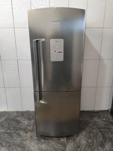 Geladeira Brastemp ative INVERSE 428litros Frost Free 110v