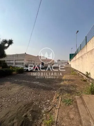 Barracão : / Comercial / Parque Santa Cecília