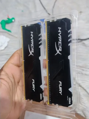 Memória Kingston BEAST COM RGB 16Gb 2X8gb até 3600mhz