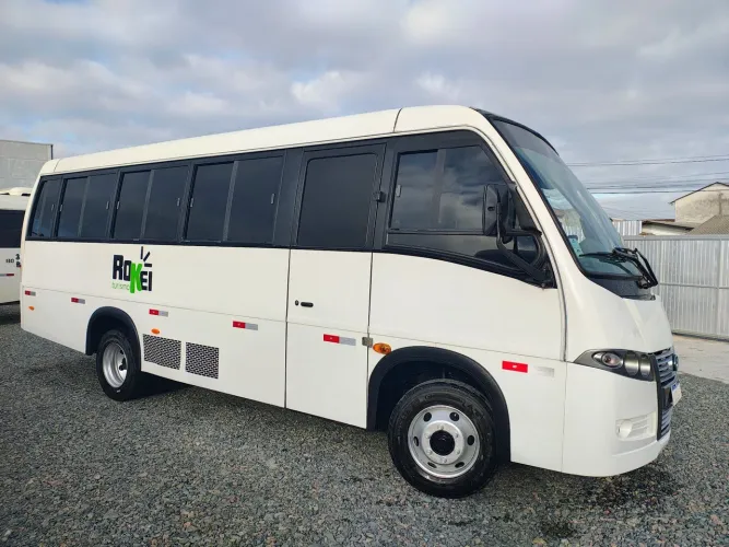 Micro ônibus Volare V8