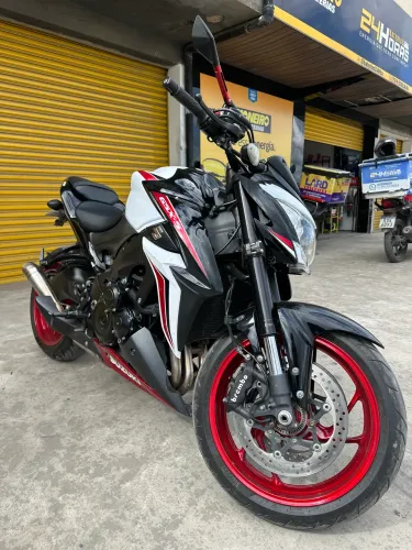 SUZUKI GSX-S 1000cc