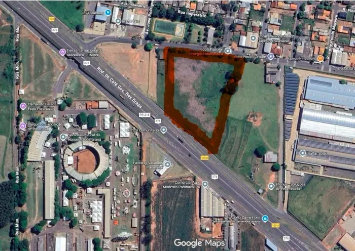 Área maravilhosa em frente ao Parque de exposições Paranavai.